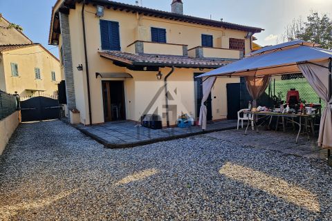 Villa i Lucca, Lucca, Lucca - € 350.000 | Ref: 6447 - foto 3
