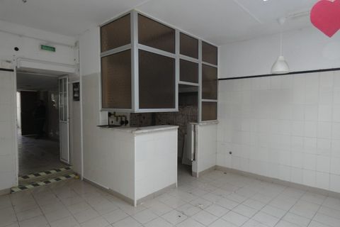 Erhvervsejendom i Amadora, Lisbon, Amadora - € 206.000 | Ref: 001.097.002 - foto 14