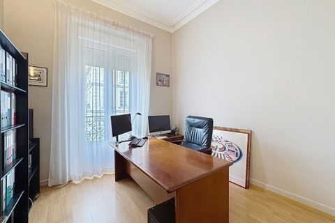 Lejlighed i Avignon, Vaucluse, Avignon - € 380.000 | Ref: NT743 - foto 10