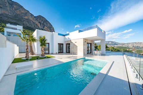 Villa i Polop, Alicante, Polop - € 689.000 | Ref: LUX5763 - foto 1