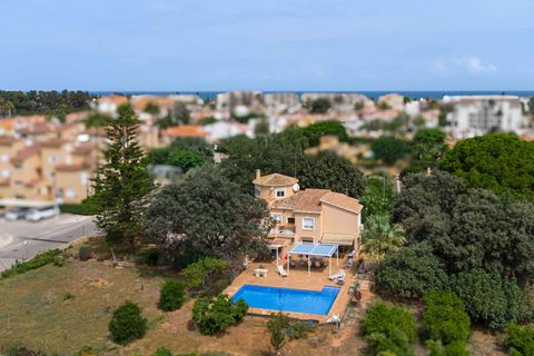Villa i Denia, Alicante, Denia - € 1.060.000 | Ref: HIHFBH5X - foto 1