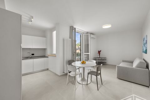 Leilighet i Bordighera, Imperia, Bordighera - € 435 000 | Ref: AG-DOM 3420 - foto 2