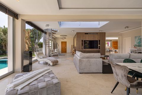 Villa a Marbella, Malaga, Marbella - € 2.395.000 | Ref: NEWV9135 - foto 6