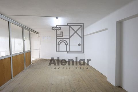 L'establiment comercial a Alenquer, Lisbon, Alenquer - € 750/mes | Ref: BOT_127 - foto 7
