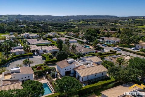 Villa a Burgau, Faro, Burgau - € 799.000 | Ref: cdb_m/06238 - foto 3
