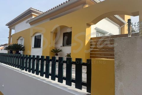 Villa a Santo Andre, Setubal, Santo Andre - € 1.300.000 | Ref: BL122785 - foto 2