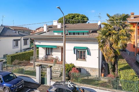 Villa a Arcore, Monza and Brianza, Arcore - € 540.000 | Ref: 392 - foto 8