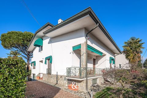 Villa a Arcore, Monza and Brianza, Arcore - € 540.000 | Ref: 392 - foto 9