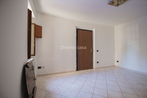 Villa a Prato, Prato, Prato - € 196.000 | Ref: DC196 TAVOLA - foto 3