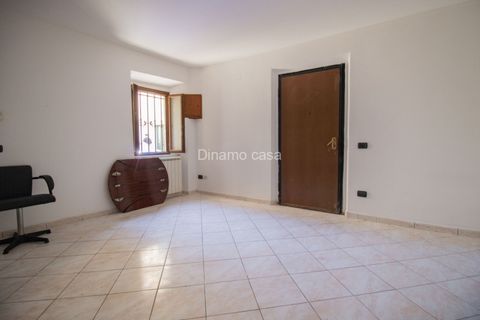 Villa a Prato, Prato, Prato - € 196.000 | Ref: DC196 TAVOLA - foto 5