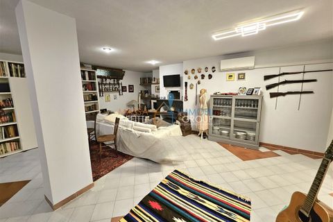 Villa a Massa, Massa and Carrara, Massa - € 845.000 | Ref: 3602 - foto 24
