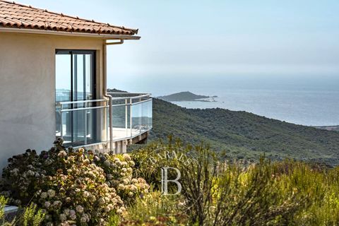 Villa en Porticcio, Corse-du-Sud, Porticcio - € 1.995.000 | Ref: RV2110 - photo 3