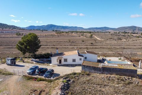 Landejendom i Monovar, Alicante, Monovar - € 200.000 | Ref: CF3298 - foto 34