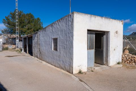 Landejendom i Monovar, Alicante, Monovar - € 200.000 | Ref: CF3298 - foto 40