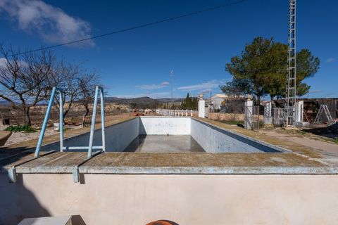 Landejendom i Monovar, Alicante, Monovar - € 200.000 | Ref: CF3298 - foto 49