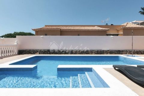 Villa i Adeje, Tenerife, Adeje - € 1.500.000 | Ref: LP4374 - foto 24