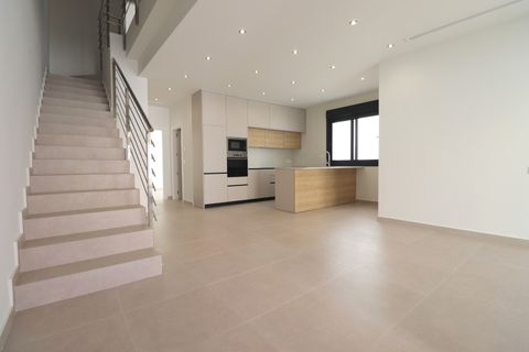 Villa a Heredades, Alicante, Heredades - € 359.900 | Ref: VRE KR1823 - foto 3