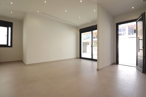 Villa a Heredades, Alicante, Heredades - € 359.900 | Ref: VRE KR1823 - foto 5