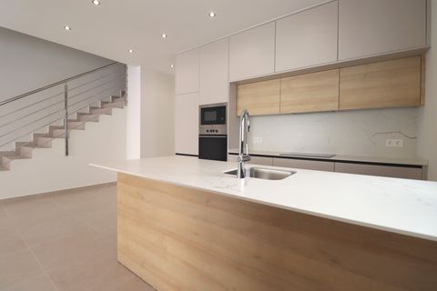 Villa a Heredades, Alicante, Heredades - € 359.900 | Ref: VRE KR1823 - foto 11