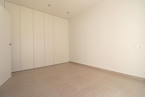 Villa a Heredades, Alicante, Heredades - € 359.900 | Ref: VRE KR1823 - foto 13