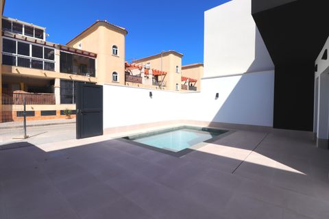 Villa a Heredades, Alicante, Heredades - € 359.900 | Ref: VRE KR1823 - foto 30