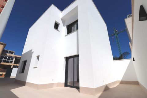 Villa a Heredades, Alicante, Heredades - € 359.900 | Ref: VRE KR1823 - foto 31