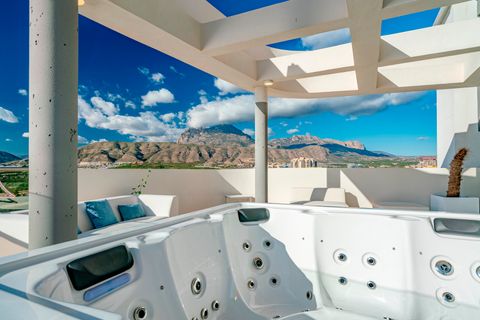 Lejlighed i Benidorm, Alicante, Benidorm - € 1.550.000 | Ref: CBB-96527 - foto 46