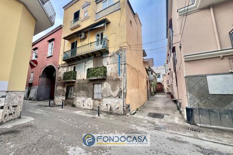 Lejlighed i Sant'Antimo, Naples, Sant'Antimo - € 65.000 | Ref: Via Mazzini - due livelli - foto 1