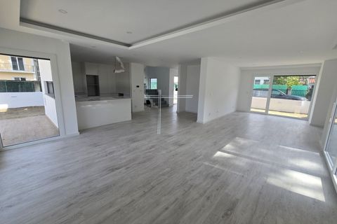 Villa in Almada, Setubal, Almada - € 690.000 | Ref: 17667 - foto 3
