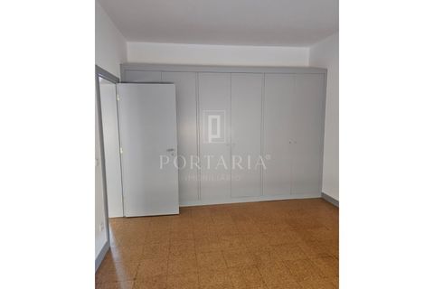 Apartament a Aveiro, Aveiro, Aveiro - € 1.000/mes | Ref: PRT253 - foto 7