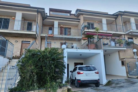 Rækkehus i Acquaviva Picena, Ascoli Piceno, Acquaviva Picena - € 300.000 | Ref: CV9494 - foto 2