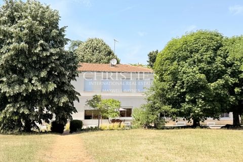 Villa a Angouleme, Charente, Angouleme - € 785.000 | Ref: NH1028 - foto 3