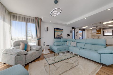 Villa a Torrevieja, Alicante, Torrevieja - € 1.275.000 | Ref: MLSC9796614/13477 - foto 6