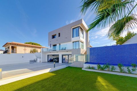 Villa a Torrevieja, Alicante, Torrevieja - € 1.275.000 | Ref: MLSC9796614/13477 - foto 35