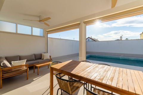 Villa a Torrevieja, Alicante, Torrevieja - € 459.000 | Ref: MLSC4300258/13477 - foto 4