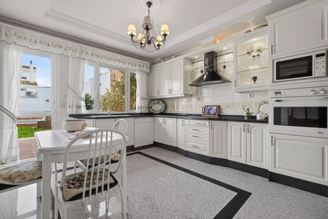 Rækkehus i Santiponce, Sevilla, Santiponce - € 650.000 | Ref: 42dd880c-ccb6-42e9-9 - foto 12