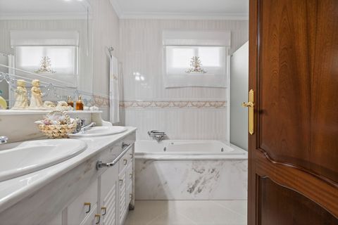 Rækkehus i Santiponce, Sevilla, Santiponce - € 650.000 | Ref: 42dd880c-ccb6-42e9-9 - foto 22