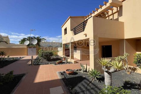 Villa a Puerto Del Carmen, Lanzarote, Puerto Del Carmen - € 365.000 | Ref: 027834 - foto 4