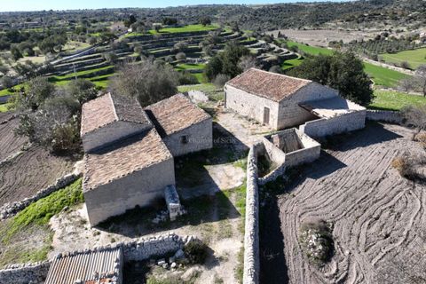Landejendom i Modica, Ragusa, Modica - € 300.000 | Ref: L 2183 - foto 1