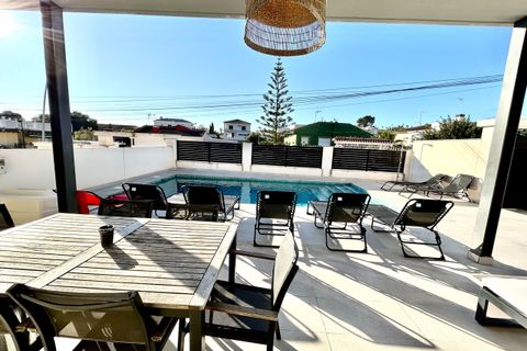 Villa i Los Balcones, Alicante, Los Balcones - € 849.950 | Ref: 764135 - foto 4