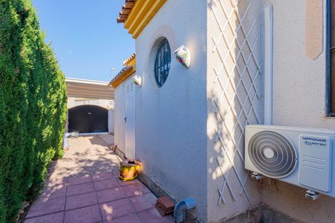 Rækkehus i Playa Flamenca, Alicante, Playa Flamenca - € 259.000 | Ref: 3-14332/74571 - foto 8