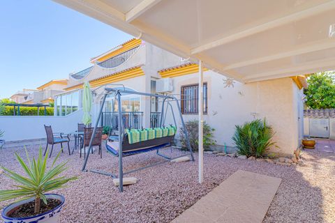 Rækkehus i Playa Flamenca, Alicante, Playa Flamenca - € 259.000 | Ref: 3-14332/74571 - foto 10
