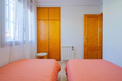 Rækkehus i Playa Flamenca, Alicante, Playa Flamenca - € 259.000 | Ref: 3-14332/74571 - foto 35