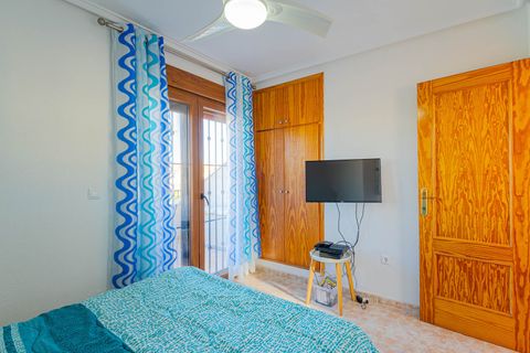 Rækkehus i Playa Flamenca, Alicante, Playa Flamenca - € 259.000 | Ref: 3-14332/74571 - foto 41