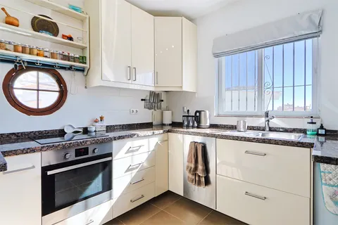 Villa i Almunecar, Granada, Almunecar - € 349.000 | Ref: 10781-JV4594 - foto 14