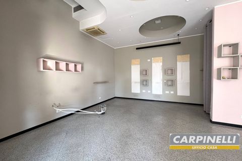 Erhvervsejendom i Desio, Monza and Brianza, Desio - € 70.000 | Ref: 204 - foto 1