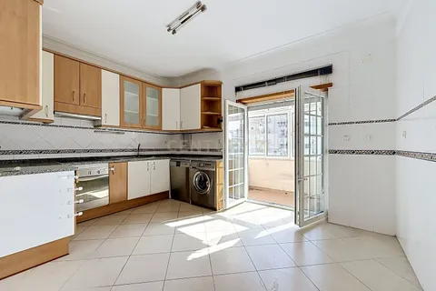 Lejlighed i Seixal, Setubal, Seixal - € 350.000 | Ref: C0191-01591 - foto 4