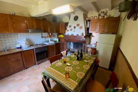 Byhus i Medesano, Parma, Medesano - € 40.000 | Ref: usn890-1 - foto 7