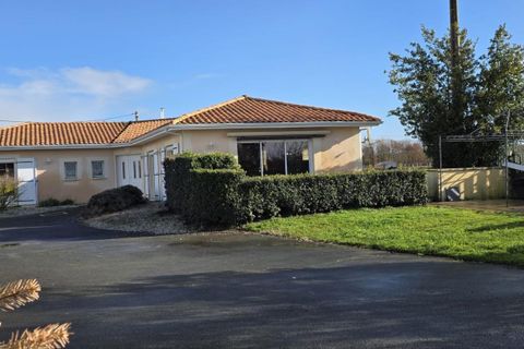 Bungalou a Meursac, Charente-Maritime, Meursac - € 339.000 | Ref: JP4361 - foto 2