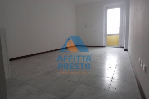 Apartament a Empoli, Florence, Empoli - € 1.000/mes | Ref: AA4234 - foto 3